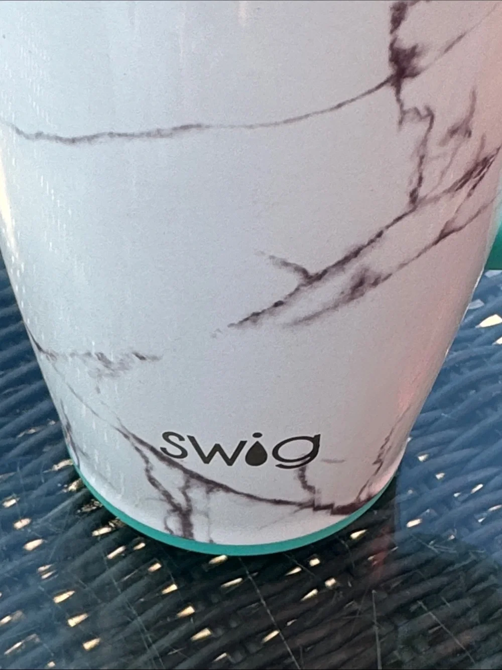 Swig Marble slab Travel Mug with Teal Handle